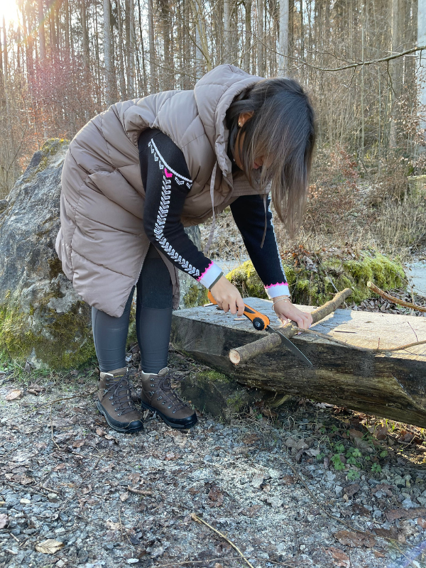 Basic Survival Training | 4 Stunden Praxis im Wald