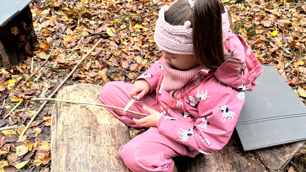 Kinder Schnitzkurs | Taschenmesser Führerschein | 6 - 14 Jahre | 4 Stunden Praxis - Schönbuch Akademie